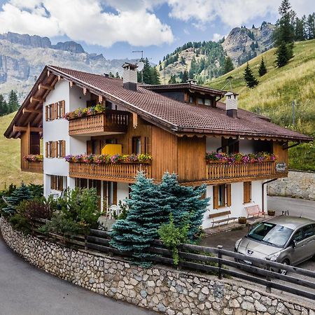 Chalet Pradat Arabba Εξωτερικό φωτογραφία